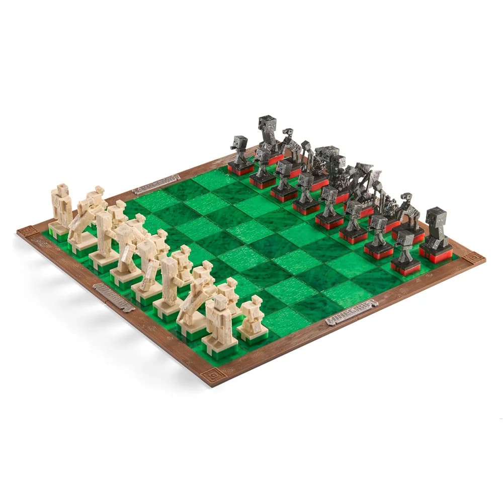 THE NOBLE COLLECTION Minecraft - Minecraft Chess Set