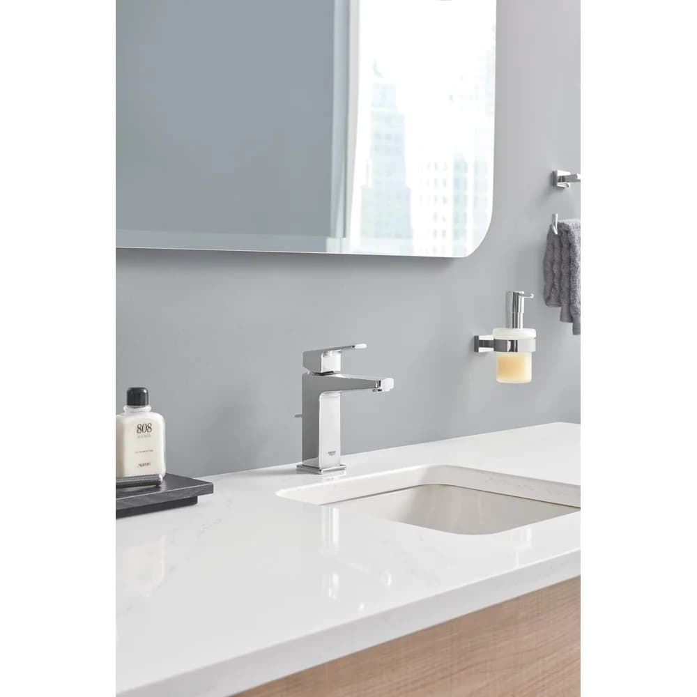 Grohe Essentials Cube Seifenspender 40756001 chrom, mit Halter