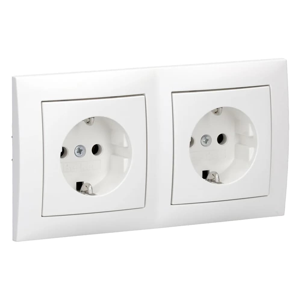 Berker Schuko-Steckds.nkombi. pws 47209909