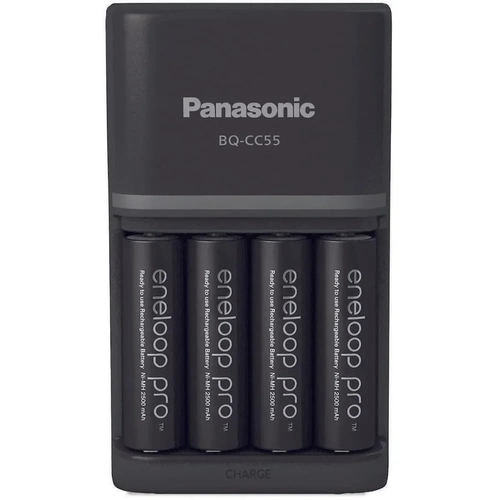 Panasonic Eneloop Lader CC55 + 4x AA 2500mAh