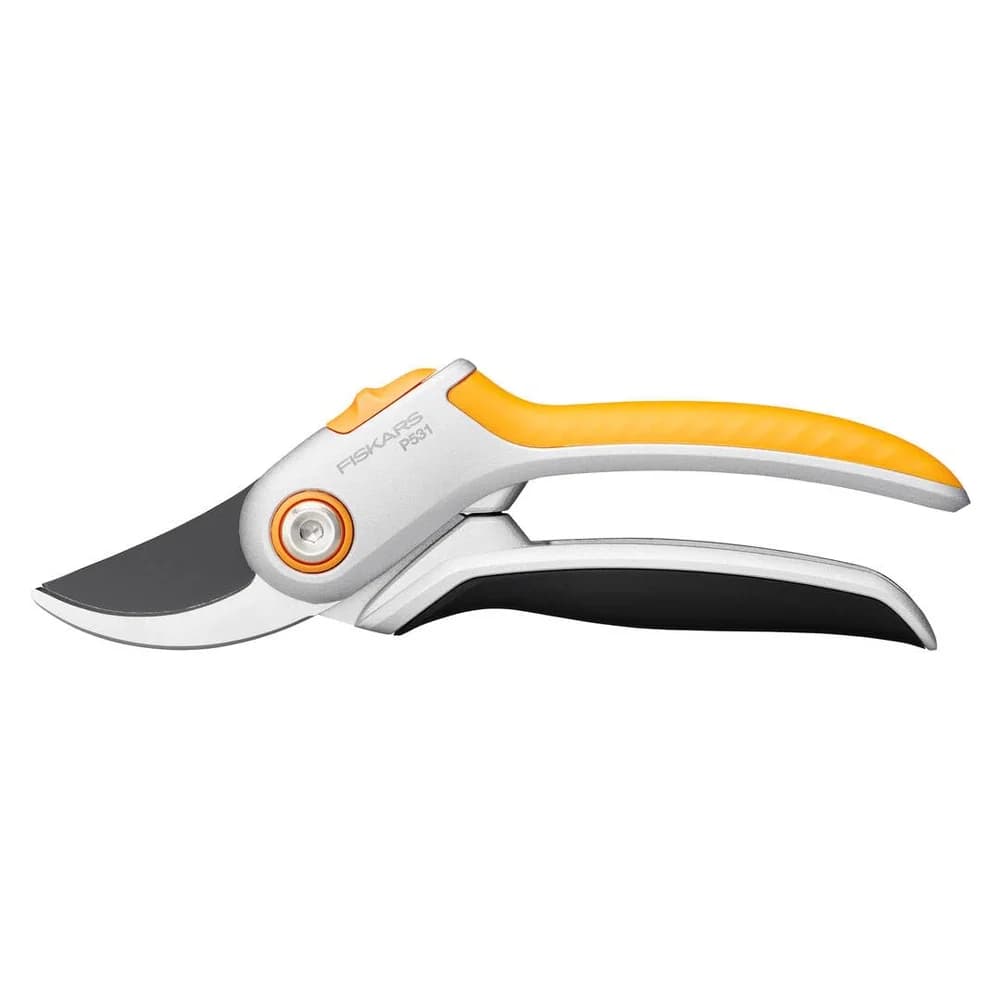 Fiskars Plus Bypass-Gartenschere Metall P531