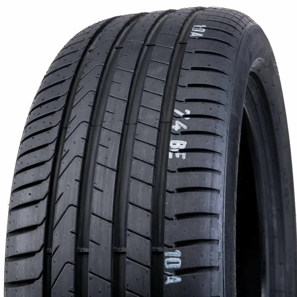 Pirelli Scorpion 255/45 R19 100V Sommerreifen