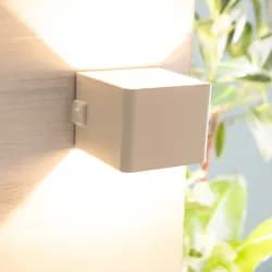 Brilliant LED Außen-Wandleuchte Iseo mobile LED Außenwandleuchte , Bewegungsmelder , magnetisch , weiß