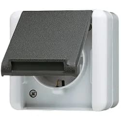 Jung SCHUKO-Steckdose 820 W