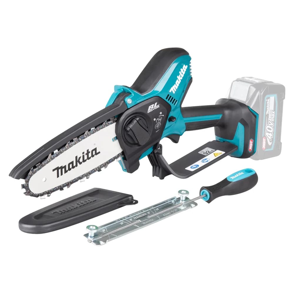 Makita Akku-Astsäge 40V