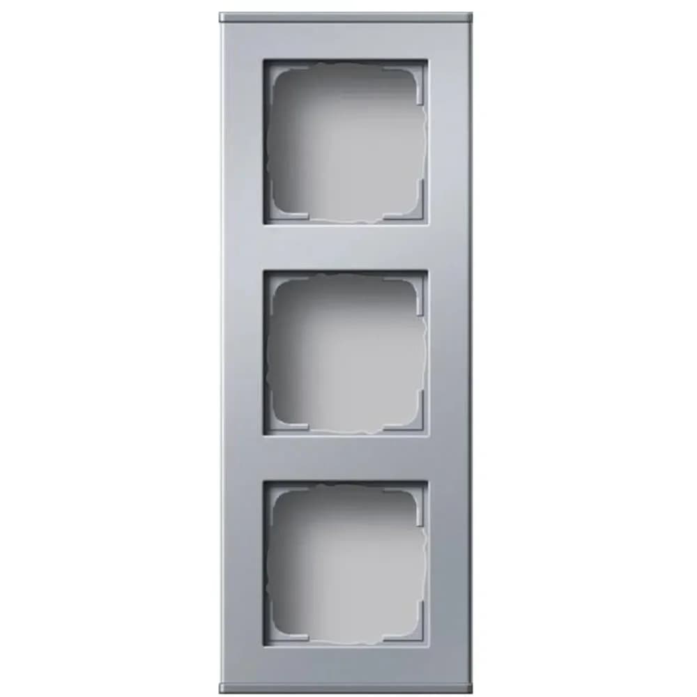 Gira Gehäuse 3-fach alu 136326