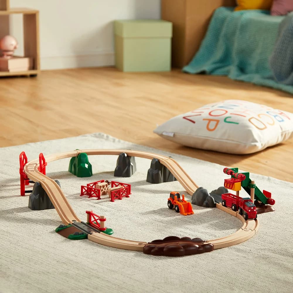 BRIO 63398400 BRIO World - Großes Bahn Bauernhof-Set